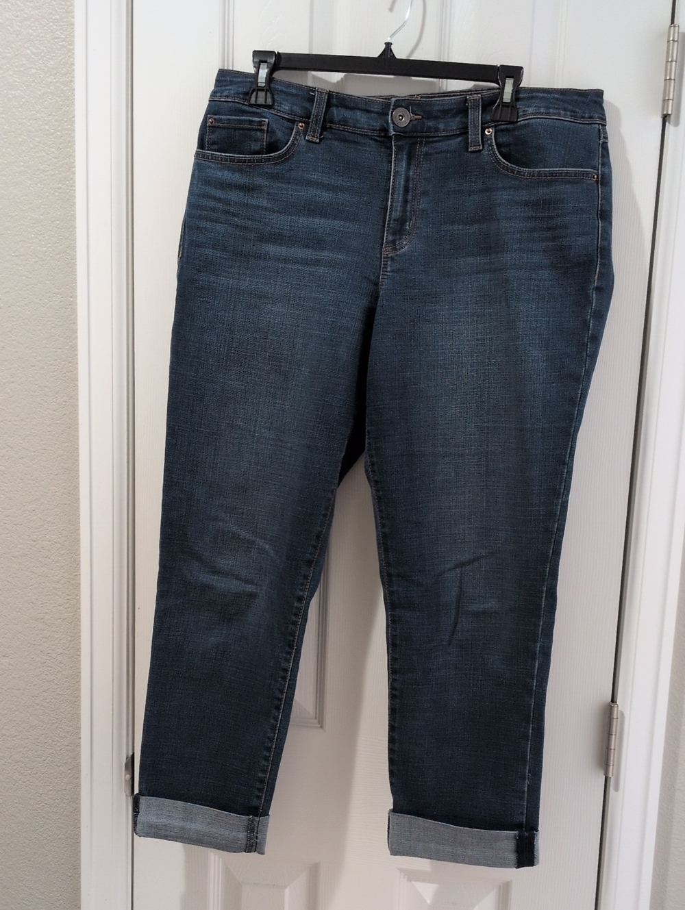 INC Mid Rise Straight Crop Jeans
